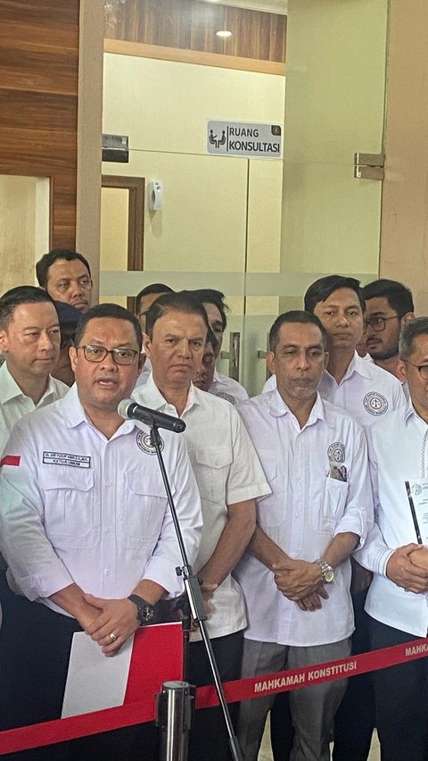 Gugat Hasil Pilpres 2024, Timnas AMIN Harap Hakim MK Jernih Lihat Bukti Dibawa saat Sidang