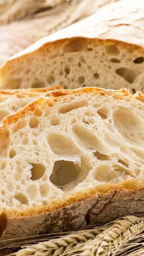 This is 8 Types of Healthy Bread with Millions of Benefits that You Can Try.