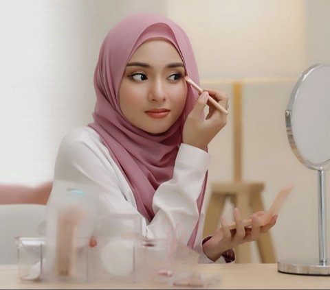 Makeup Flawless di Hari Raya ala Viva Cosmetics, Bocoran Beauty Class di Dream Day Ramadan Fest 2024