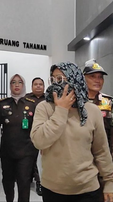 Menghilang 5 Tahun, DPO Kasus Penipuan Ditangkap Tim Tabur Kejati Sumsel di Rumahnya