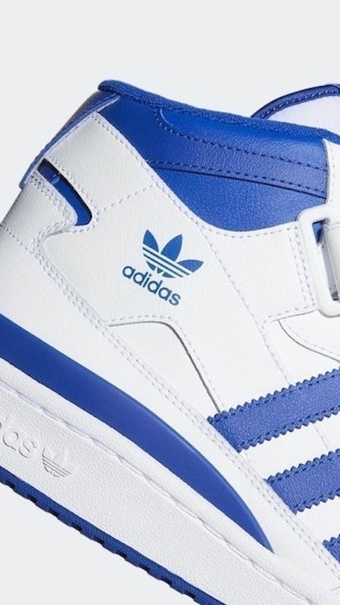 <b>Adidas: Sepatu Forum Mid </b><br>