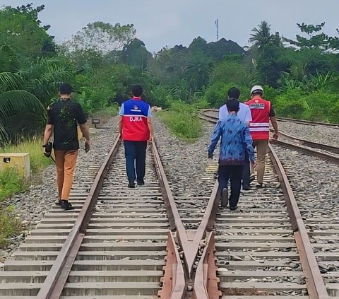 Kejagung Periksa Kepala Divisi Teknis Balai Perkeretaapian Wilayah Sumatera Bagian Utara Periode 2015 Terkait Korupsi Jalur Kereta Medan