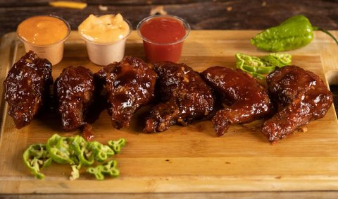 4. Ayam Krispi dengan Saus BBQ