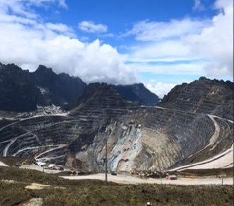 Penampakan Salju Abadi di Tambang Emas Freeport Papua, Akses Jalannya Bikin Geleng-geleng