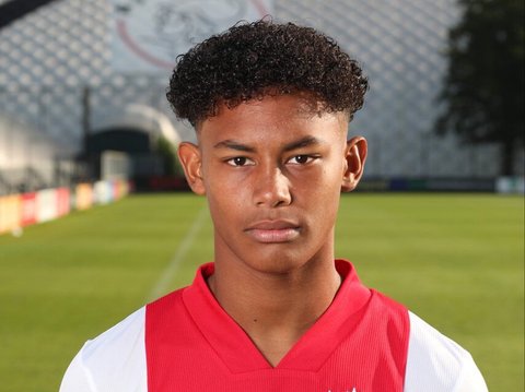 Profil Mendiang Noah Gesser, Eks Pemain Junior Ajax Keturunan Indonesia yang Selalu Dikenang Justin Hubner