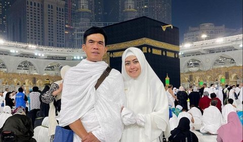 <b>Momen Umrah Bareng</b>