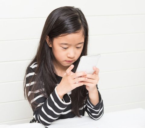4 Negative Effects If Children's Screen Time Is Not Limited
