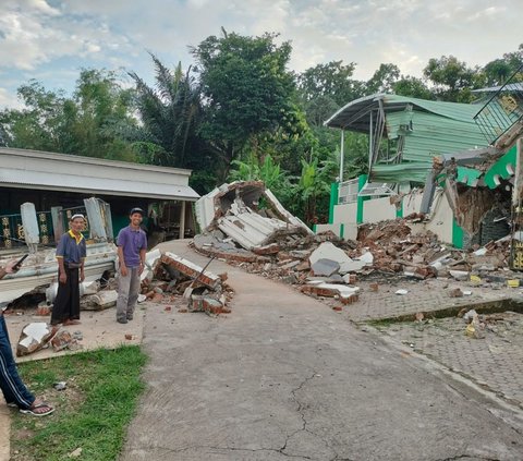 BNPB: 58 Kali Gempa Susulan Guncang Tuban, Pulau Bawean, Gresik dan Surabaya