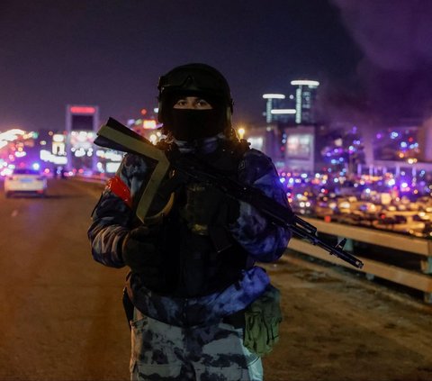 FOTO: Terekam Kamera, Inilah Aksi Penembakan Brutal di Gedung Konser Moskow yang Tewaskan 60 Orang