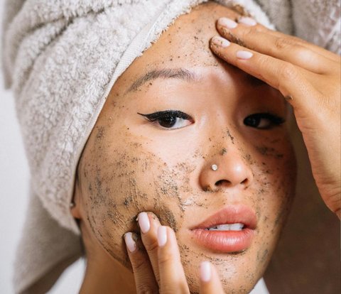 Pay Attention to 2 Things When Choosing Exfoliation Products