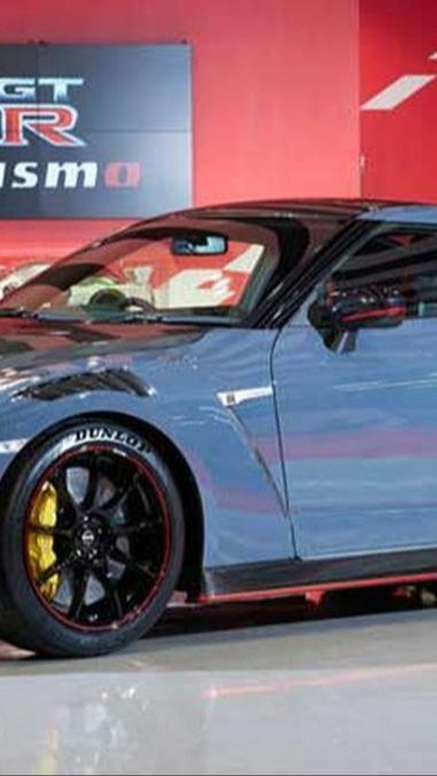 <b>Desain Nissan GT-R 2024</b>