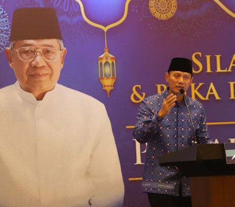 FOTO: SBY dan AHY Hadiri Buka Puasa Bersama Partai Demokrat