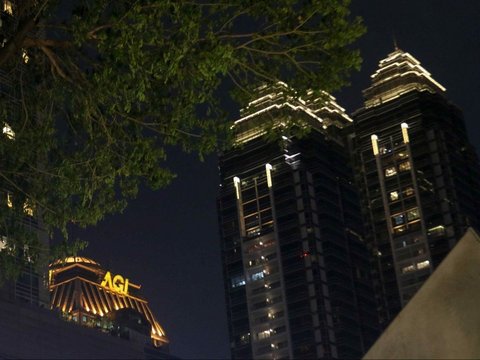 FOTO: Kampanye Hemat Energi, Ini Suasana Jakarta saat Earth Hours Selama 90 Menit