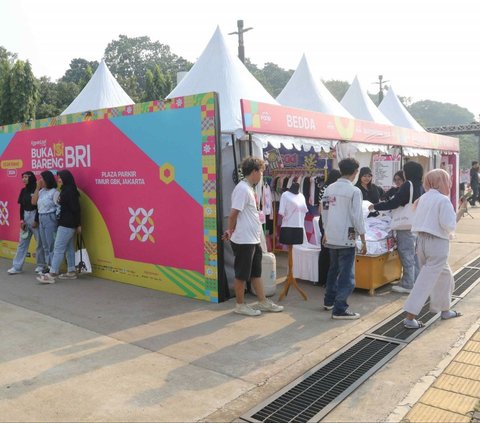 FOTO: Antusiasme Pengunjung di Hari Kedua KapanLagi Buka Bareng BRI Festival 2024, Sederet Booth Menarik Dipenuhi Antrean