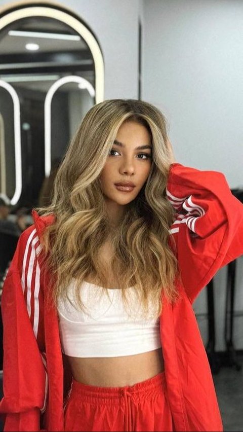 Penampilan Zsa Zsa disorot lantaran mengalami banyak perubahan, Ia makin cantik mirip Beyonce.