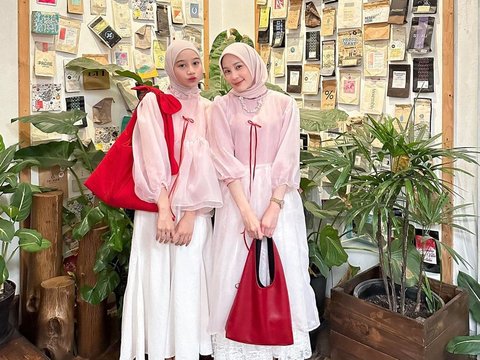 So Cute! Lebaran Clothes Model with Korean Hanbok Nuance