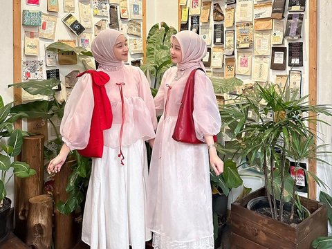 So Cute! Lebaran Clothes Model with Korean Hanbok Nuance