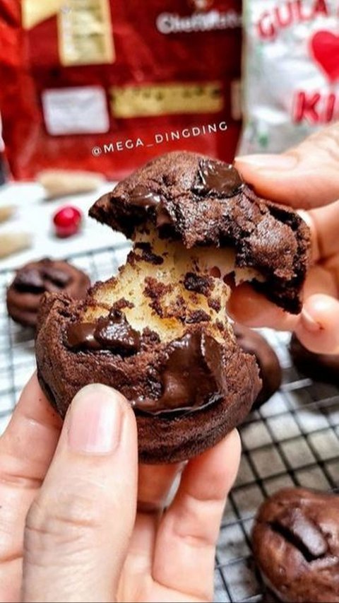 7. Resep Kue Kering Cokelat: Chocolate Mochi Cokies<br>