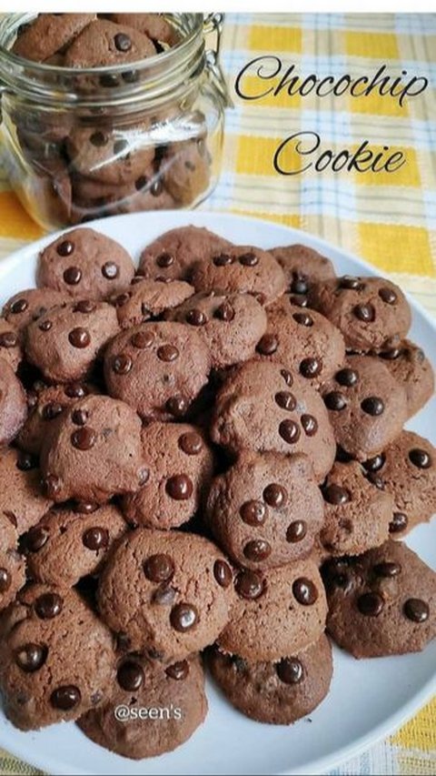 8. Resep Kue Kering Cokelat: Chocochips Cookies<br>