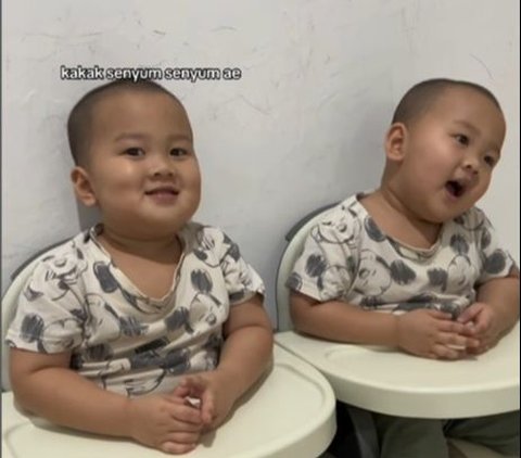 Twin Kids Learn the Indonesian National Anthem, Their Comment is So Innocent: 