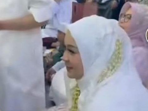 The Figure of Syarifah Mona Hasinah Alaydrus, Wife of Habib Rizieq who is 27 Years Younger