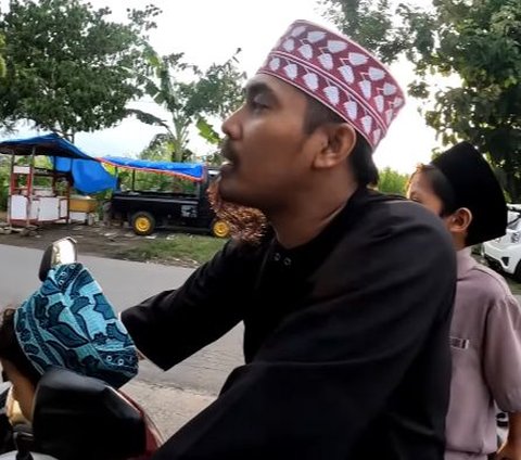 Tersohor di Indonesia, Momen bulan Ramadan di Kampung Madinah Temboro Magetan saat Berburu Takjil Kebab & Nasi Kebuli