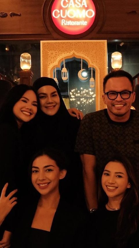 Potret Cantik Shabina Mecca di Momen Ultah ke-17, Sarita Abdul Mukti dan Faisal Harris Kompak Hadir Dinner Bareng Sang Anak