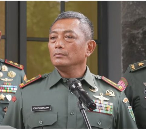 Prajurit TNI Siksa Warga Papua di Dalam Tong, Pangdam Cendrawasih: Saya Minta Maaf