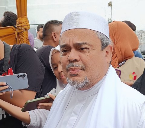 Habib Rizieq Shihab's Wealth, Who Married His Late Wife's Niece and is 27 Years Younger