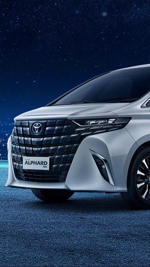 Berikut harga serta spesifikasi mobil Toyota Alphard Hybrid yang bersumber dari situs resmi Toyota Indonesia, Selasa, (19/03/2024).<br>