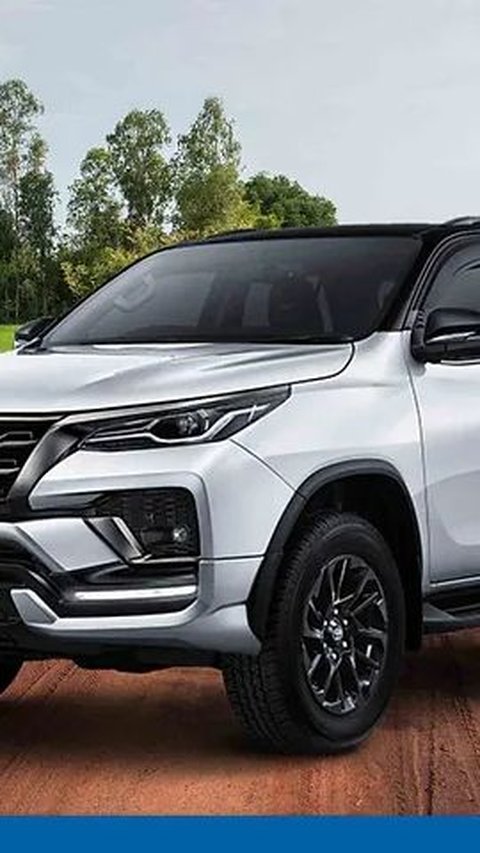 Cari SUV Tangguh, Berikut Daftar Harga Toyota Fortuner Terbaru<br>