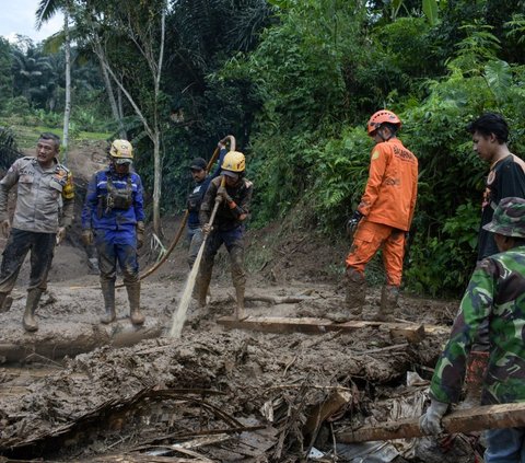 Politisi Perempuan Golkar Soroti Bencana Longsor di Lebak Katin Bogor