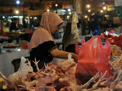 Sri Mulyani Wanti-Wanti Masyarakat Menengah ke Bawah, Daya Beli Bakal Turun Imbas Harga Pangan Naik