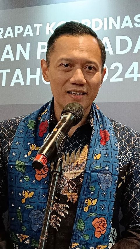 AHY Ungkap Kata-Kata Presiden Jokowi, Yakinkan Dirinya Terima Jabatan Menteri<br>