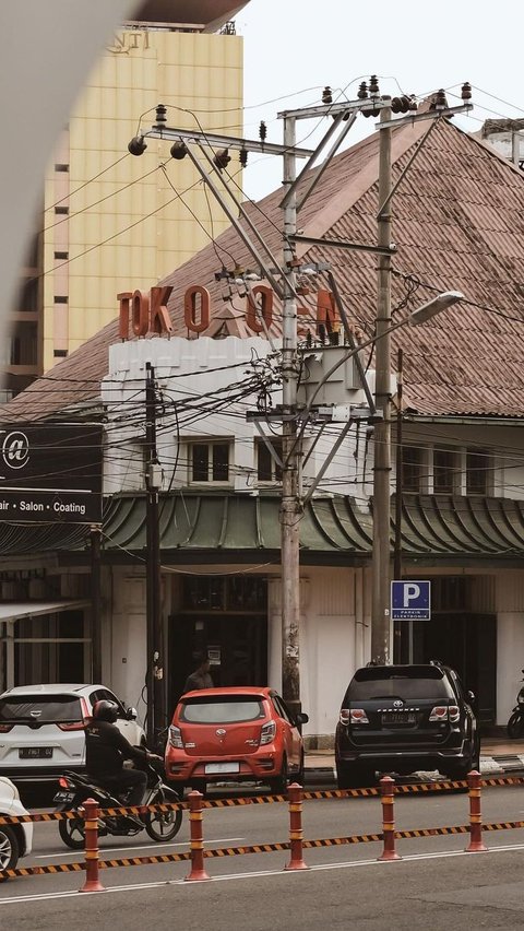 Berkunjung ke Toko Oen Semarang, Restoran Es Krim Legendaris yang Berdiri Sejak Tahun 1922