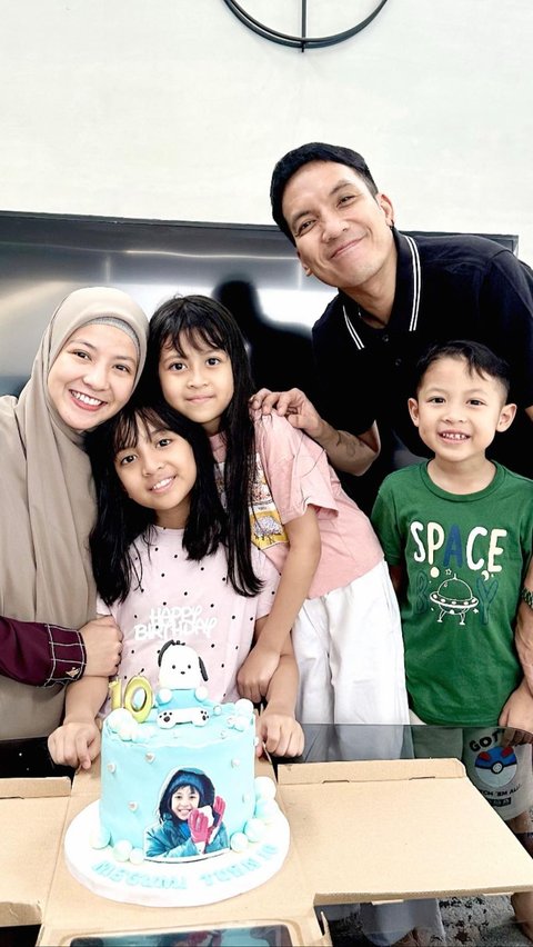 Momen Desta dan Natasha Rizky di Ulang Tahun Megumi ke-10, Kompak Banget 