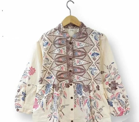 Cara memilih blouse batik untuk wanita yang agar tampilan terlihat trendy dan makin cantik.