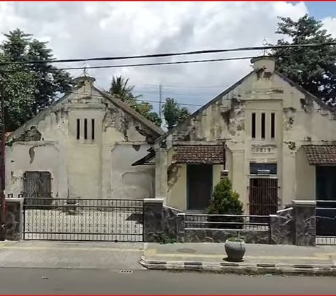 Menjelajahi Bangunan Tua di Ambarawa, dari Bekas Rumah Pemotongan hingga Pabrik Batik