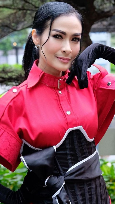 Iis Dahlia