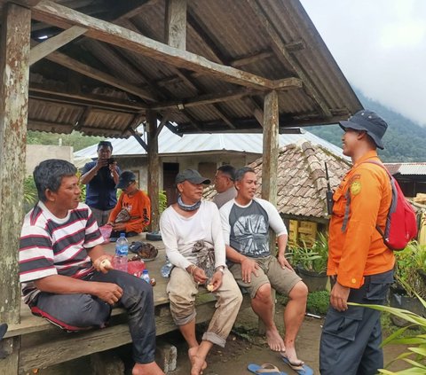 4 Pendaki yang Hilang di Gunung Sanghyang Bali Ditemukan Selamat