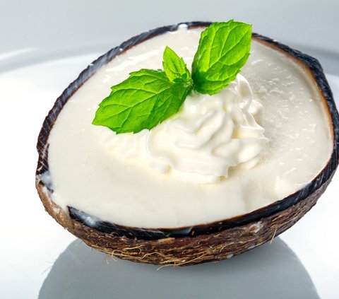 Variations of Breaking Fast Snacks, Fresh and Creamy Coconut Ice Cream