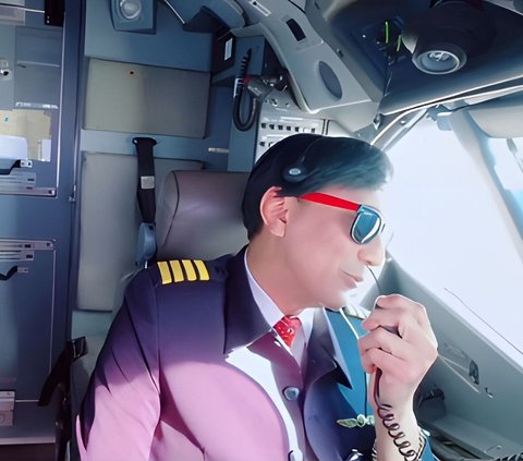 Viral! Touching Moment and Tears Flood as Pilot Says Farewell to Flight Attendant on Their Last Flight