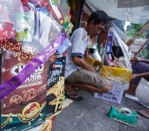 FOTO: Dua Pekan Jelang Lebaran, Pedagang Parcel Mulai Bermunculan di Barito