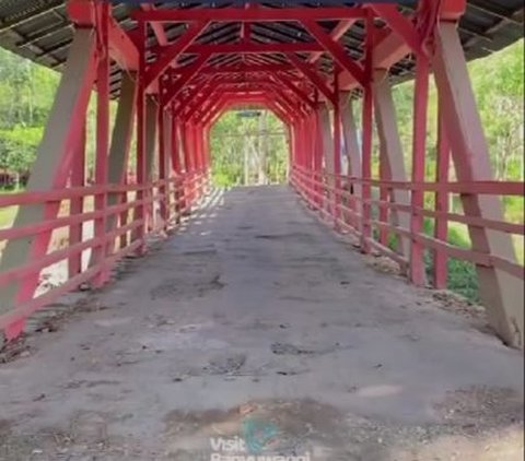 Menyusuri Jembatan Kudung Kendeng Lembu Banyuwangi, Jembatan Kayu Berusia 110 Tahun yang Masih Berdiri Kokoh