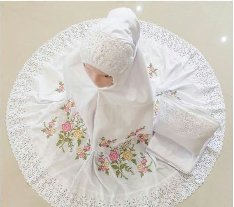 10 Embroidered Prayer Outfits for Eid 2024, Here Are the Best Recommendations