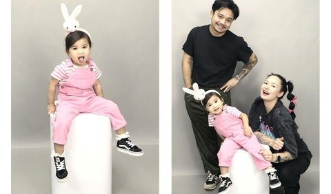 Millicent Mae Bea Nainggolan atau yang akrab disapa Baby Millie Mae merupakan  anak pertama dari pasangan Derby Romero dan Claudia Adinda. 