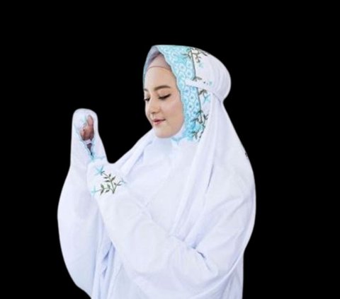 Rekomendasi mukena bordir dengan desain dan model terbaik yang bakal bikin penampilan makin menawan.
