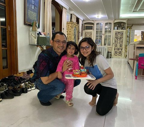 Potret Terbaru Raiyah Caesaria Istri Danny Rukmana Cucu Soeharto, 11 Tahun Jadi Pramugari Kini Fokus dengan Keluarga