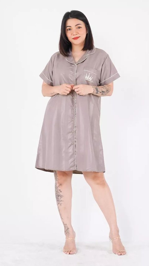 3. Poly Bamboo Dress for a More Classic Look