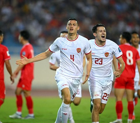 Timnas Indonesia berhasil memetik kemenangan di markas Vietnam pada laga lanjutan Grup F Kualifikasi Piala Dunia 2026 zona Asia yang berlangsung di My Dinh Stadium, Vietnam, Selasa (26/03/2024). Tiga gol spektakuler berhasil diciptakan tiga pemian timnas Garuda. AFP Photo